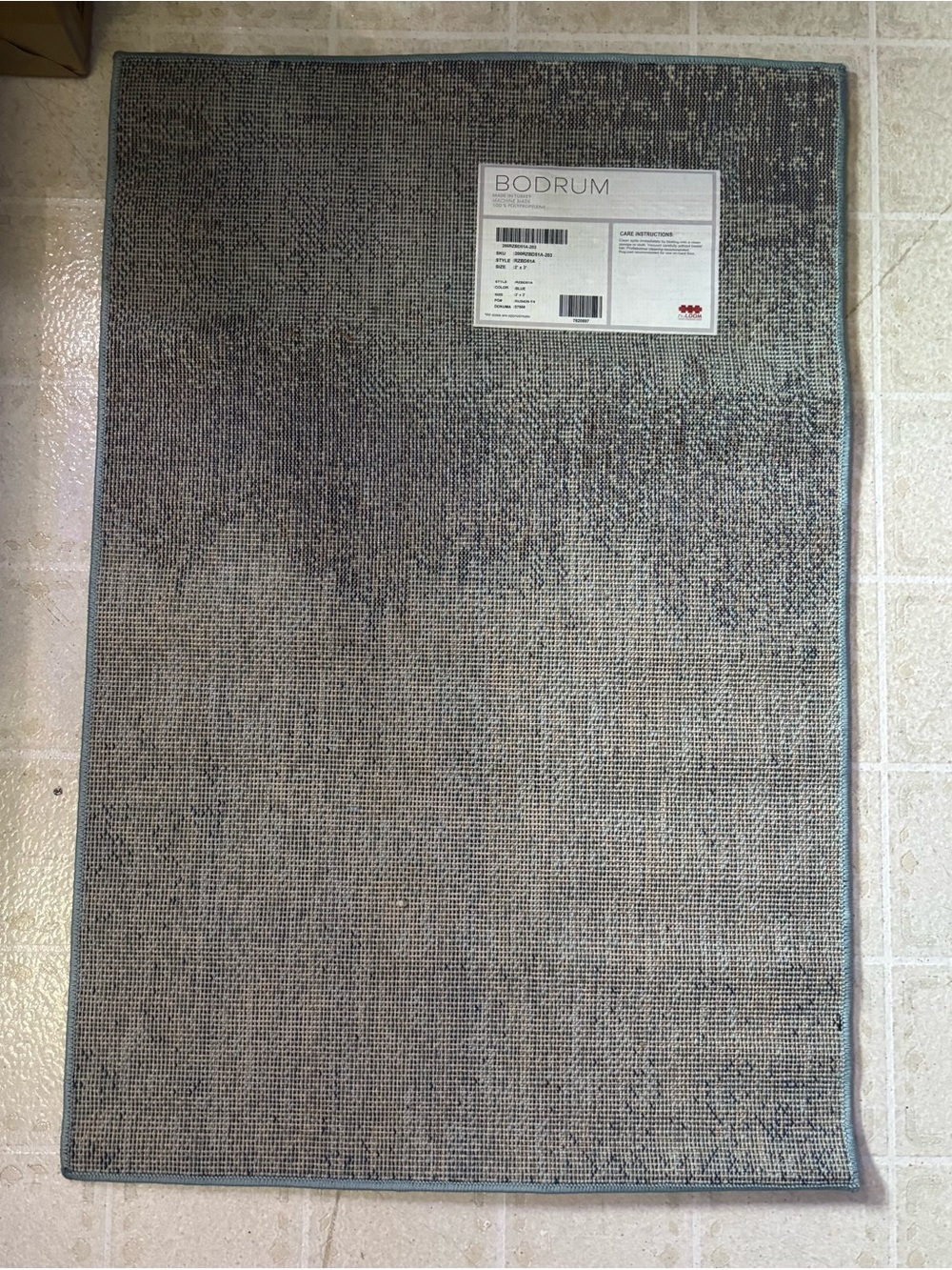 nuLOOM Blue Abstract Waterfall Small Area Rug (Style #RZBD51A) - Picture 2 of 6